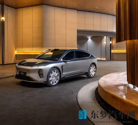 行政旗舰的价值跃迁：为什么BBA的下一台该是蔚来ET9？-3