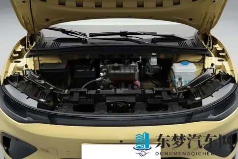 面向年轻人,带后驱+智舱,零跑Lafa5能否成为纯电轿跑搅局者?-2