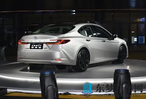 中端中型汽车十月销量解读：中端车多为燃油车，市场潜力依然乐观