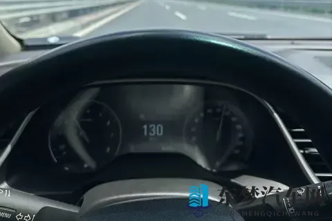 高速最安全的车速是多少？不是120！这个速度区间安全还省油-3