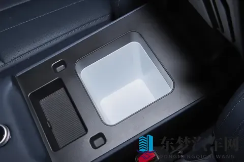 科技赋能的全能座驾：方程豹钛7 190KM四驱Ultra版深度体验!-2