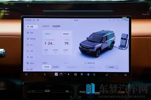 25万买台国产方盒子，标配三把锁，还配卫星电话，靠谱吗？-2