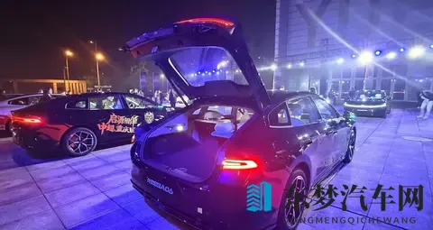 长安启源A06正式上市！1099万起，标配800V高压平台-2