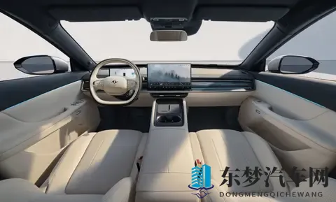 试完东风奕派eπ007+，我觉得它很适合追求实用性的家庭用户-2