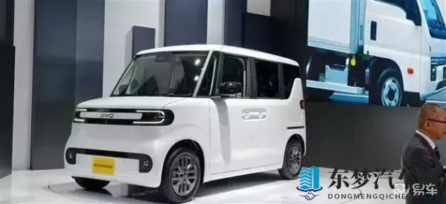 和表妺洗澡我c了她好几次：与亲表妹共浴，我对其深情抚摸多次-1