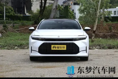 明里まりら被朋友侵犯：好友背叛，明里まりら遭侵犯事件引关注