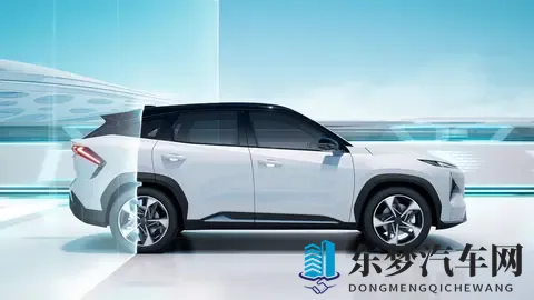 请放过快车道!龟速行驶的车辆对交通安全的影响-3