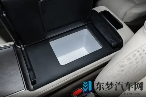 黄片下载软件：禁黄软件下载，安全观影首选