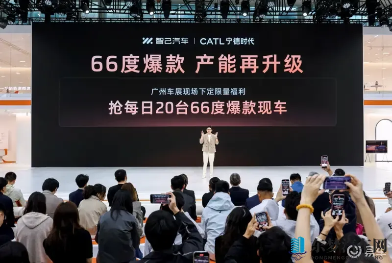 2025广州车展｜智己LS9开启全国交付-1