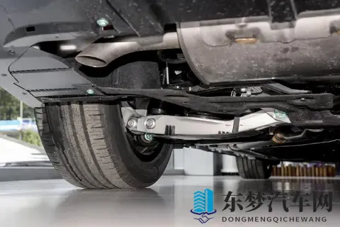 2025款星途星纪元ES，纯电续航710km，轴距3米，8295+激光雷达-1