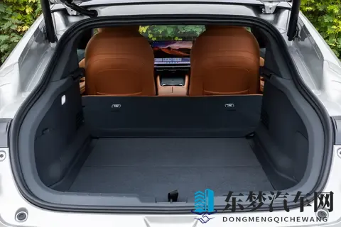 15 万级轿跑,标配激光雷达+四驱,还有哪些惊喜?-2