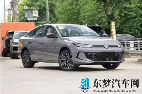 提供两种外观，大众朗逸Pro将于11月17日上市，15T发动机-1