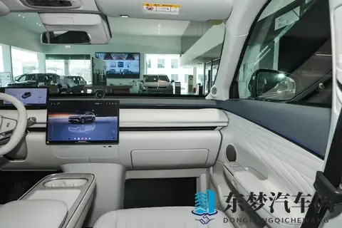 星纪元ET11月又有新动作，降价+增配，谁还说它不香？-2