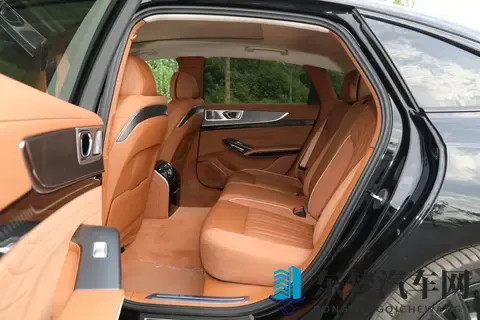 红旗 H9 选买：旗享 vs 旗畅差 4 万，哪款最值？-2