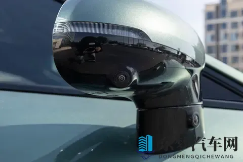 11 月购车别错过！星纪元 ES 优惠升级双在线，新能源轿车优选了解下-1