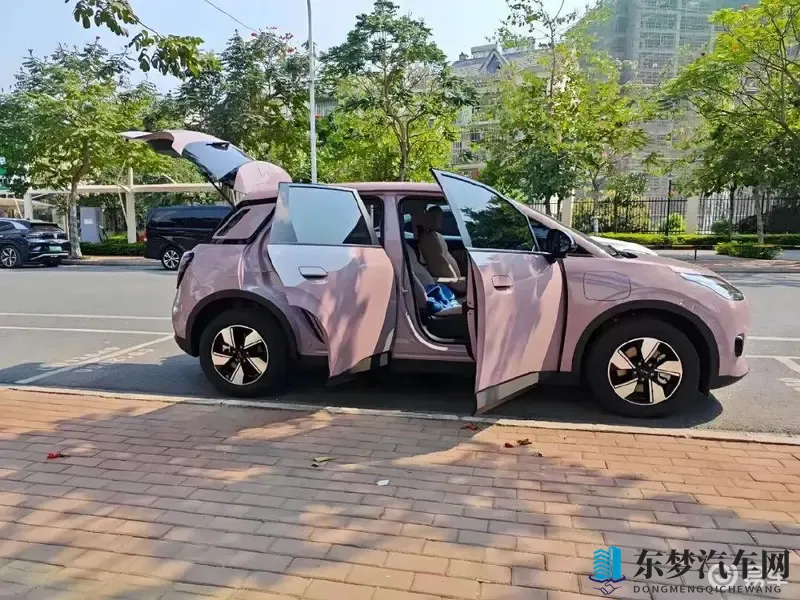 毛笔挠尿孔～快尿了：汽车保养隐患大揭秘：排气管堵塞，油耗飙升？-1