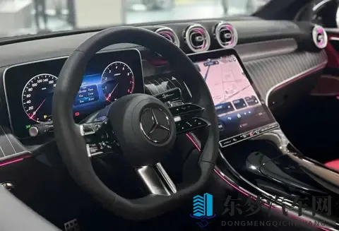 奔驰GLC腰斩定价,老车主炸锅,豪华车底裤被扒了-1