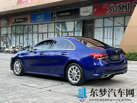 11万多拿下蓝色奔驰A级,2021年一手车,代步通勤不二之选?-3