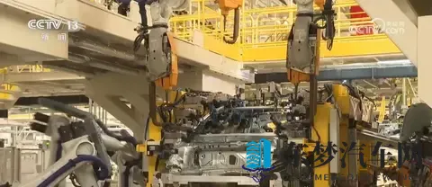 从“卷价格”走向“优价值” 新能源车市场迎来年底消费高峰-2