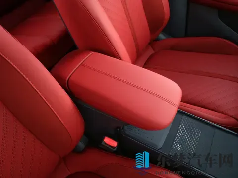 领克Z20曜红版官图发布，将于广州车展亮相-1