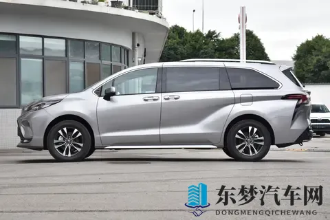 格瑞维亚 2026 双擎四驱两款车型：谁在配置与价格的天平上更稳-2