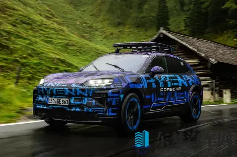 感应充电、千匹马力等“绝技”傍身,保时捷纯电卡宴11月19日发布-1