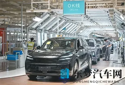 车企为何纷纷造“大车”-2