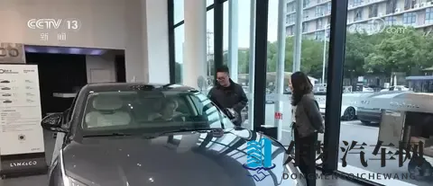 从“卷价格”走向“优价值” 新能源车市场迎来年底消费高峰-3