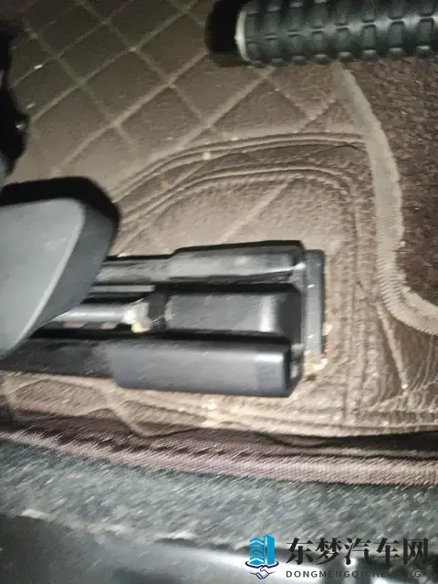 幺公少妇厨房激情做爰：创新科技新车型：外观内饰惊艳亮相-1