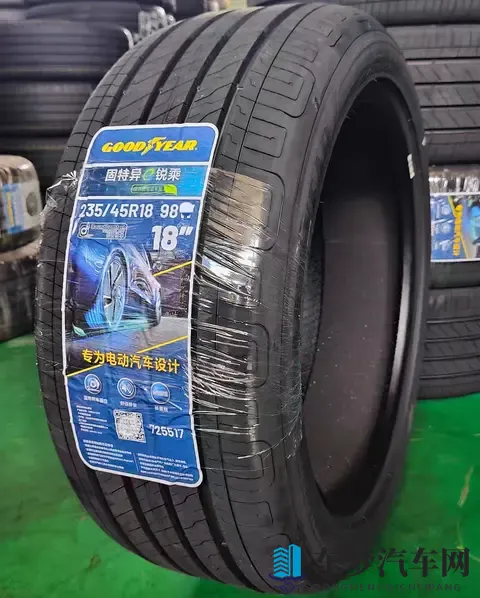 厨房里被男朋友 的最深：厨房回忆，深情一吻最难忘