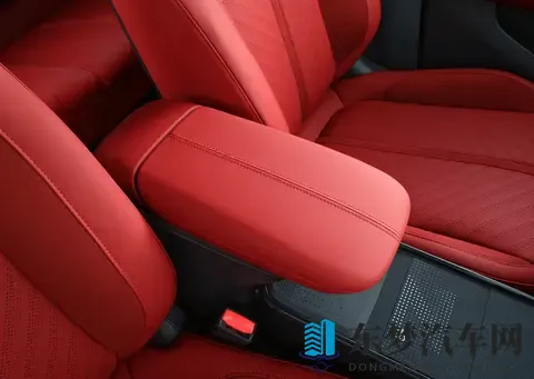 将于广州车展上市 领克Z20曜红版官图发布-2