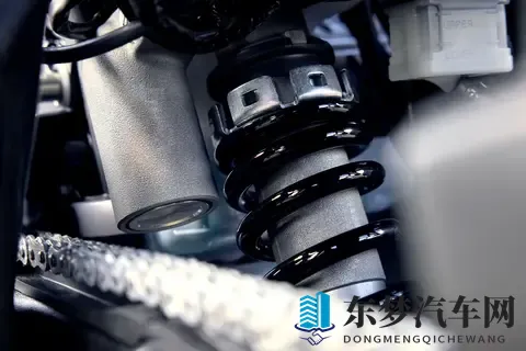 本田发布2026款XL750，新增电子离合器，这下上手难度更低了！-2