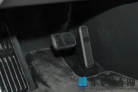 蔚来 ET9 深度解析:主打智能底盘,国产行政级旗舰轿车的先锋!-2