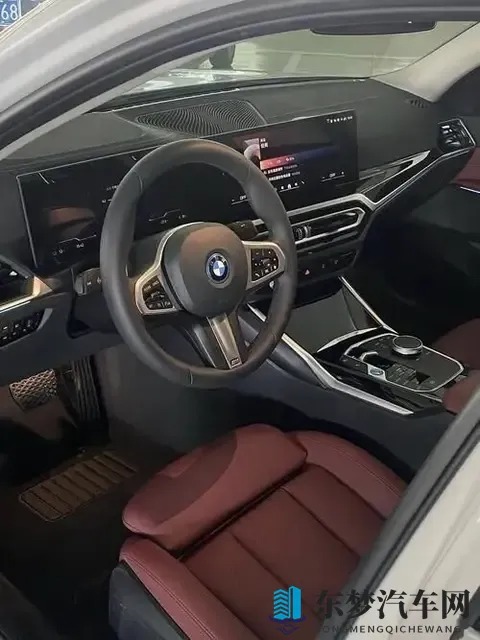 比年轻人不买燃油车更“慌”的：70、80后正批量转向电车-1