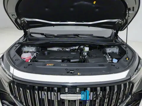 新款吉利豪越L实车到店,外观很大气,5_6_7座布局,价格或下探-3