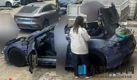 腾势Z敞篷版谍照曝光！软顶设计_32秒破百，或售30万级-1