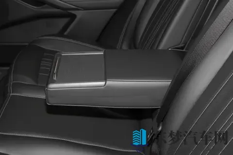 福特蒙迪欧：打破合资B级车动力与配置不可兼得的困境-2