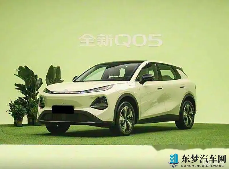 黄色软件下载3.0.3免费vivo版破解大全：智能驾驶软件升级，安全性能再升级，未来出行更安心-1