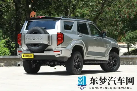 新款坦克400上市，硬派SUV市场的多元选择-3