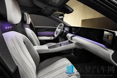 avoVe帝都旗袍情侣：轿车设计新潮流：旗袍元素融入时尚驾驶体验