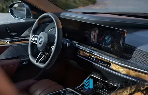 2026款7系动力不变卖91万！竞品降价，它凭啥这么刚-1