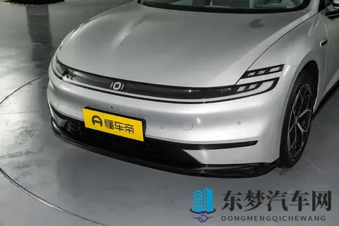 长安又一新车即将上市，预售1199万起，这回真要卷疯了？-3