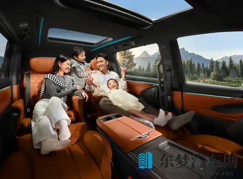 传祺M8向往宗师来了！全球首创后风窗气囊，Momenta智驾+激光雷达