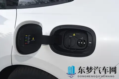 GLE与奥迪Q6：豪华体验，亲民价格