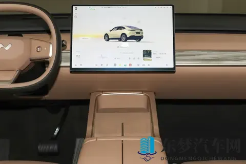 “热血赛道”品牌派对，全新凯迪拉克CT5换新装