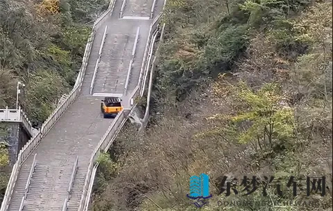 奇瑞风云X3L天门山“翻车”现场曝光！是技术短板还是营销过头？-1