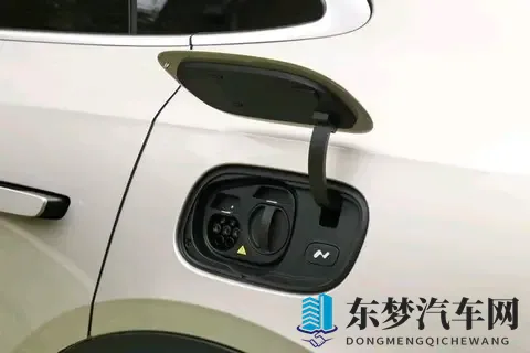 星途ET5开启预售，搭载猎鹰700，1749万元-1