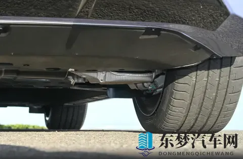 2698万起售，标配900V高压快充平台技术，这款中大型车怎样？-1