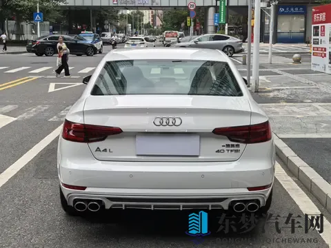 十年老友座驾，2017款奥迪A4L，一手车况，10万出头代步香不香？