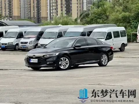 10万拿下本田雅阁,代步家用好选择!-2